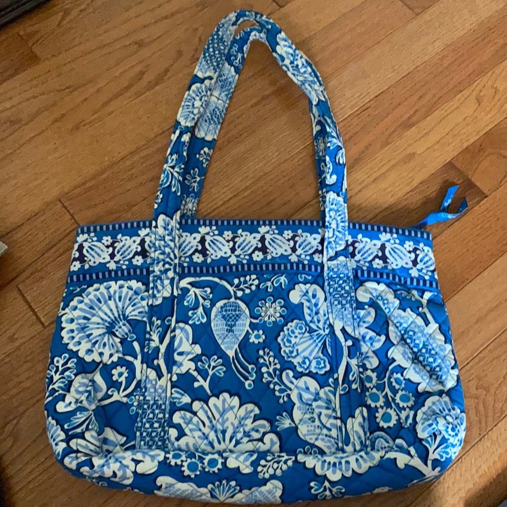 Vera Bradley bag!